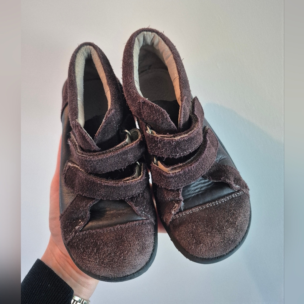 See Kai Run Leather And Suede Walking Shoes Size 13